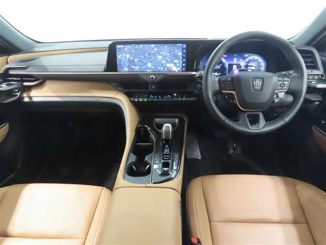 クラウンスポーツ2.5 Z E-Four 4WD