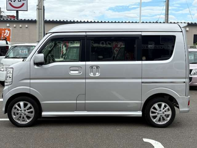 �X�܏Z�� ����s���1-1-31 TEL092-558-5957 �u�T�Ηj���A���T���j���͒�x���ƂȂ�܂��B ���C�y�ɂ��A���������܂�!