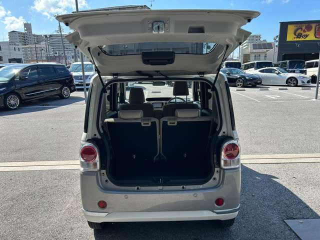 彦根インターからお車で3分とアクセス便利!近くには有名観光地の彦根城もありますので、観光と合わせてのご来店も良いですね♪活気溢れる自慢のスタッフがお客様のご来店をお待ちしております!