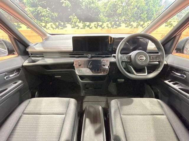 セレナ1.4 e-POWER ハイウェイスターV