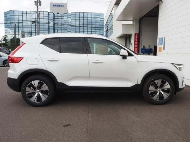 XC40B3