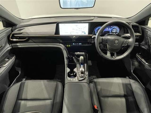 クラウンクロスオーバー2.5 Z E-Four 4WD