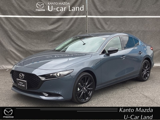 MAZDA3セダン