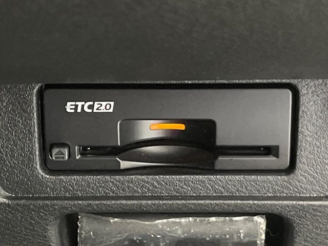 【ETC】高速道路の料金所をストレスなく通過!話題のスポットやサービスエリアに多い「スマートIC」利用時は必須のアイテムです。当店でセットアップを実施、ご納車当日からすぐにご利用いただけます!