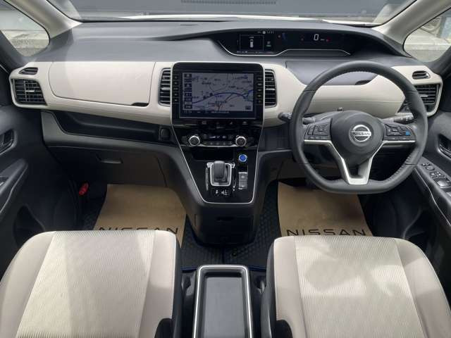 セレナ1.2 e-POWER ハイウェイスターV
