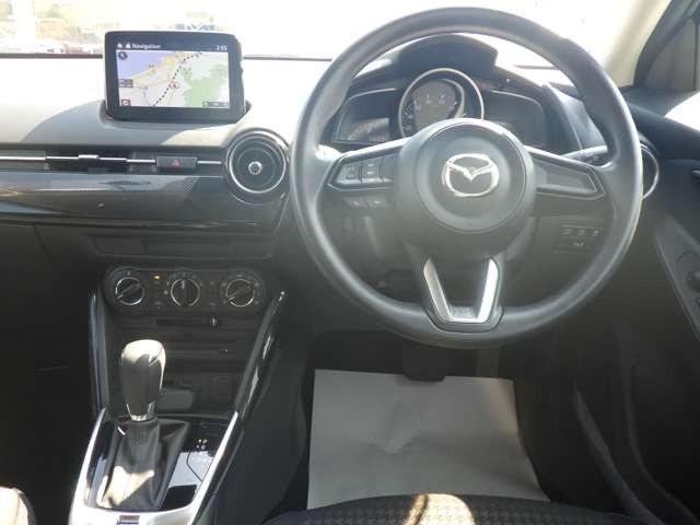 デミオ1.3 13S