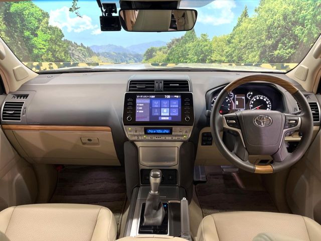 ランドクルーザープラド2.7 TX Lパッケージ マットブラック エディション 4WD