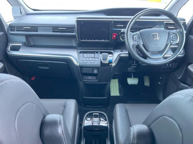 ステップワゴン2.0 スパーダ ハイブリッド G EX ホンダセンシング