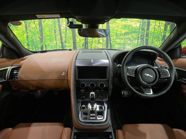 FタイプクーペRダイナミック 2.0L P300