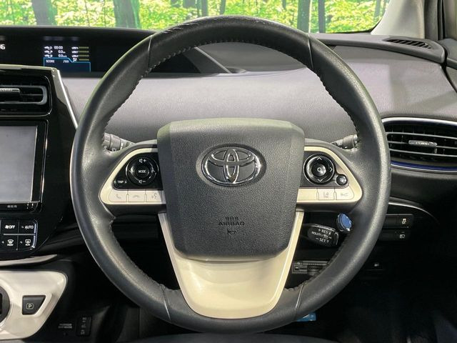 【ステアリングスイッチ】運転中、前方から目線をそらすことなく、オーディオ等の操作が可能な便利機能!安心&快適なドライブを演出してくれます♪