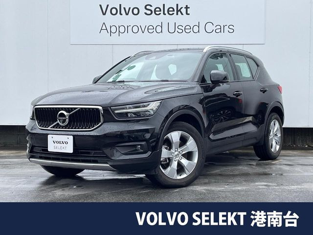 XC40B4 AWD モメンタム 4WD