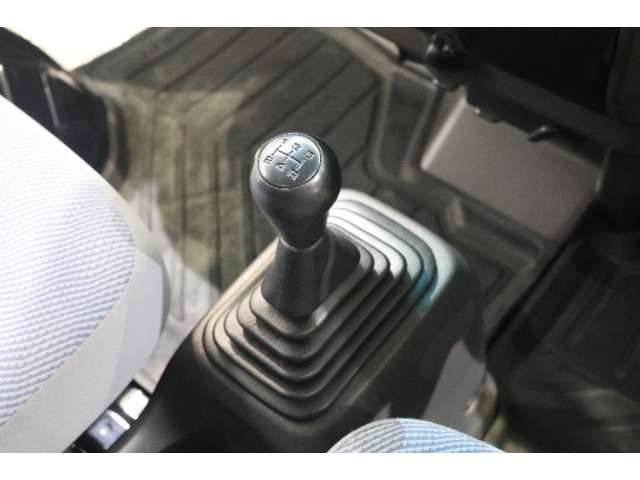 アクティトラックタウン 4WD