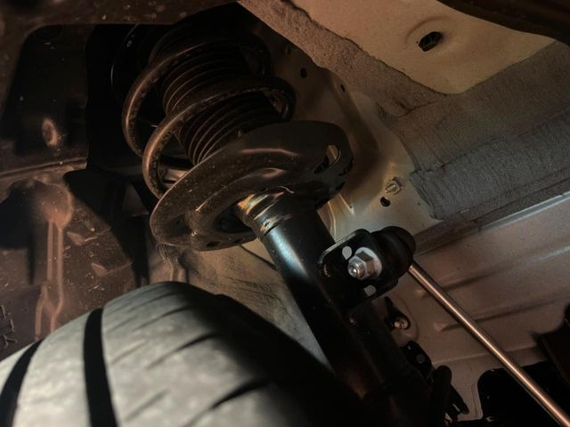 下回りがきれいなうちに、防錆加工の施工がオススメ。降雪地域はもちろん、沿岸部にお住いの方や、趣味でマリン・ウィンタースポーツをされる方にご好評いただいております。