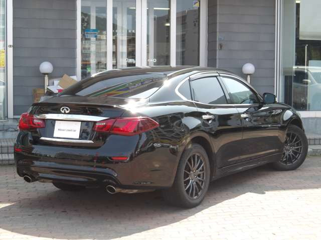 フーガ3.7 370GT FOUR 4WD