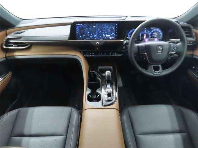 クラウンクロスオーバー2.5 Z E-Four 4WD