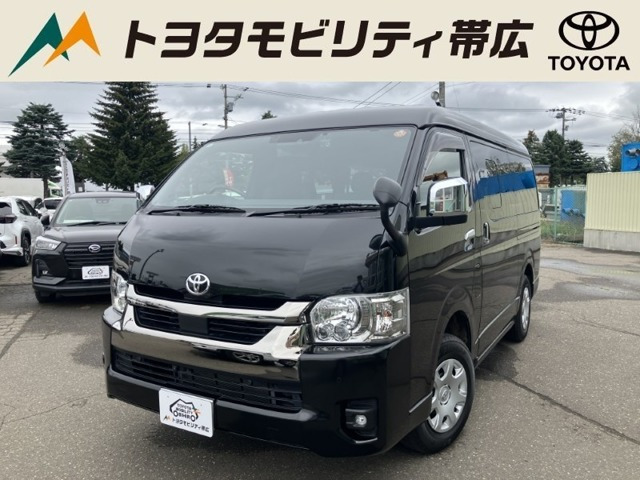 ハイエースバン
