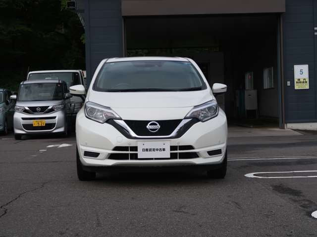 ノート1.2 X FOUR 4WD