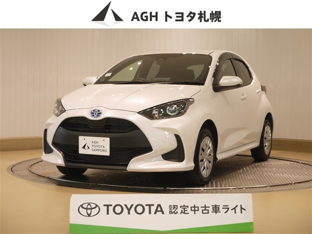 ヤリス1.5 ハイブリッド G E-Four 4WD