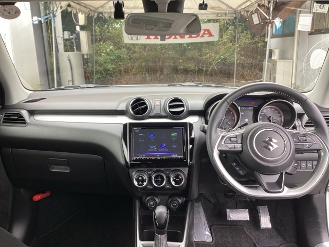 スイフト1.2 ハイブリッド(HYBRID) RS