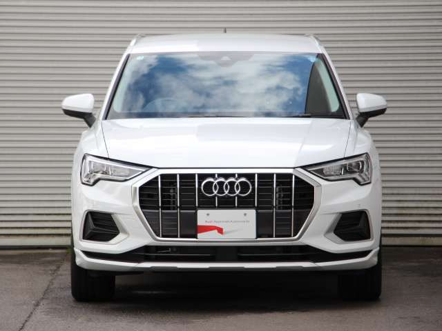 Q335 TFSI アドバンスド