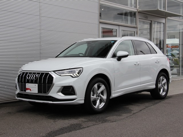 Q335 TFSI アドバンスド