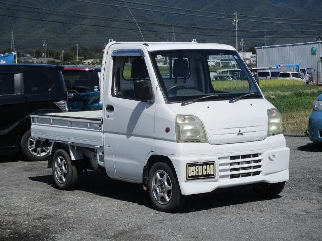 ミニキャブトラックVタイプ エアコン付 4WD