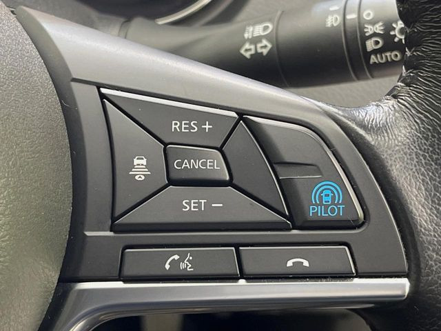 エクストレイル2.0 20Xi