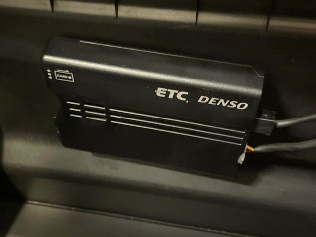 【ETC】高速道路の料金所をストレスなく通過!話題のスポットやサービスエリアに多い「スマートIC」利用時は必須のアイテムです。当店でセットアップを実施、ご納車当日からすぐにご利用いただけます!