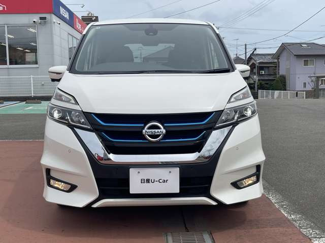 セレナ1.2 e-POWER ハイウェイスターV