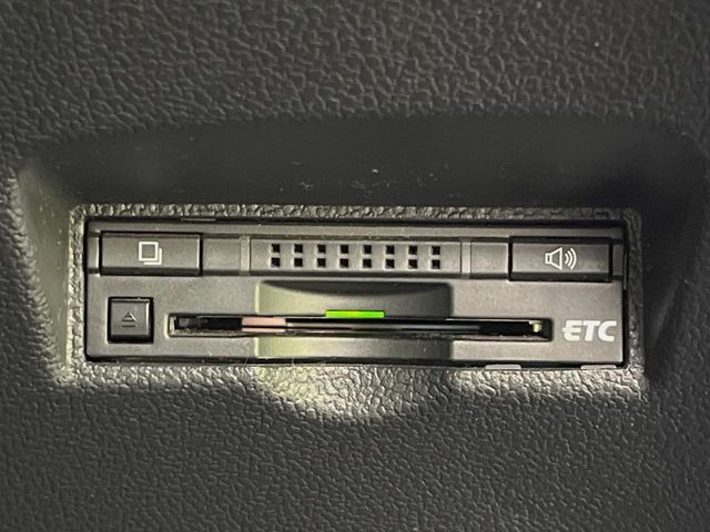【ETC】高速道路の料金所をストレスなく通過!話題のスポットやサービスエリアに多い「スマートIC」利用時は必須のアイテムです。当店でセットアップを実施、ご納車当日からすぐにご利用いただけます!