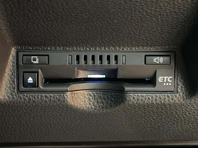 【ETC】高速道路の料金所をストレスなく通過!話題のスポットやサービスエリアに多い「スマートIC」利用時は必須のアイテムです。当店でセットアップを実施、ご納車当日からすぐにご利用いただけます!
