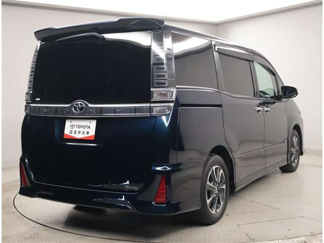 ヴォクシー2.0 ZS 煌III
