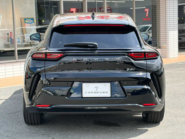 クラウンスポーツ2.5 Z E-Four 4WD