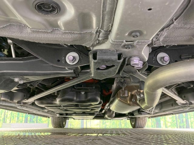 下回りがきれいなうちに、防錆加工の施工がオススメ。降雪地域はもちろん、沿岸部にお住いの方や、趣味でマリン・ウィンタースポーツをされる方にご好評いただいております。