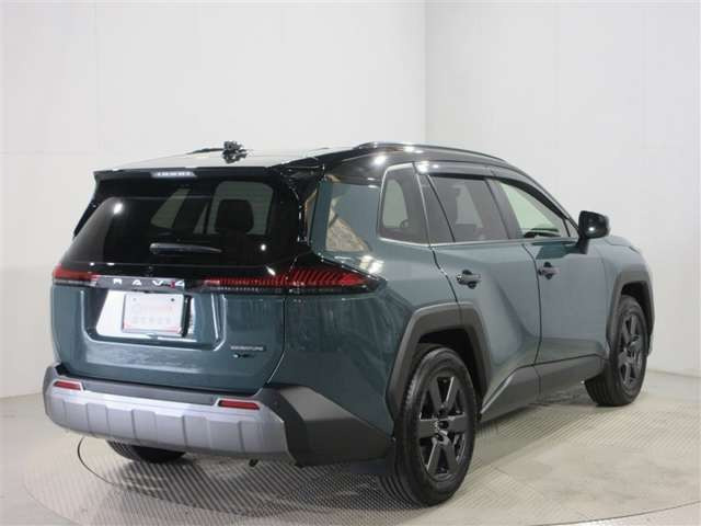 RAV42.5 アドベンチャー E-Four 4WD