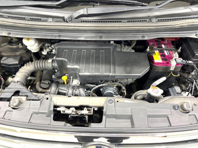 親切・丁寧な専門メカニックスタッフが応対!・車検・点検整備・事故等の修理などアフターサービスも安心。お車のカスタマイズもネクステージのサービススタッフまでご相談ください!