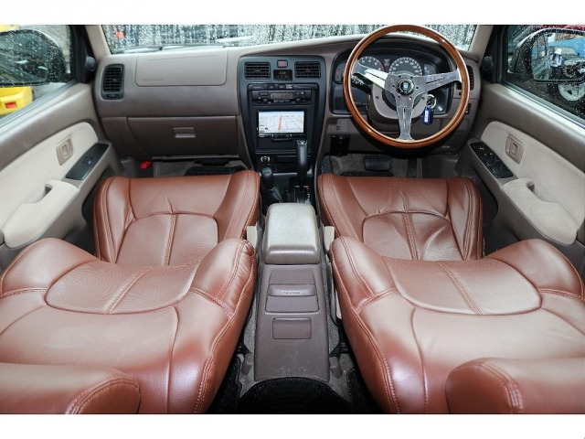 ハイラックスサーフ3.4 SSR-X 4WD