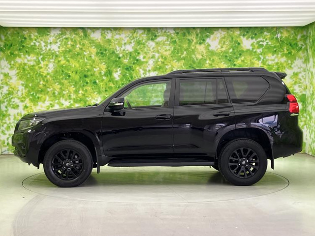 ランドクルーザープラド2.7 TX Lパッケージ マットブラック エディション 4WD