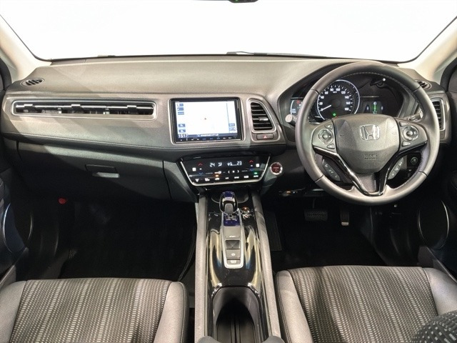 ヴェゼル1.5 ハイブリッド Z ホンダセンシング 4WD
