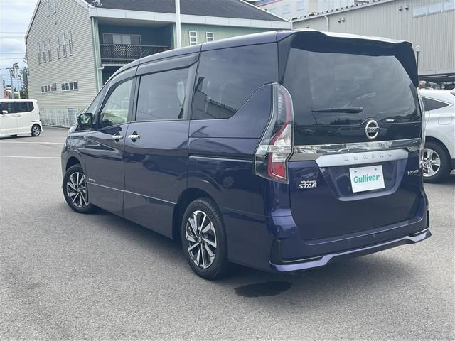 セレナ1.2 e-POWER ハイウェイスターV