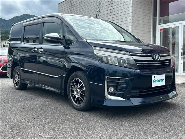 ヴォクシー2.0 ZS 煌II 4WD