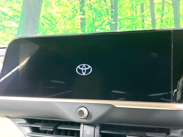 クラウンクロスオーバー2.5 G アドバンスト レザー パッケージ E-Four 4WD