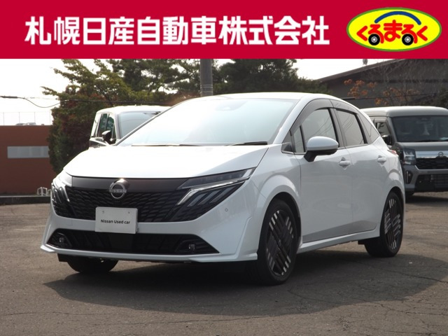 ノートオーラ1.2 G FOUR レザーエディション 4WD