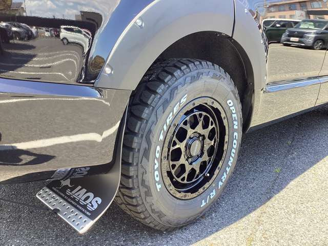 デリカD:52.2 ブラック エディション 4WD