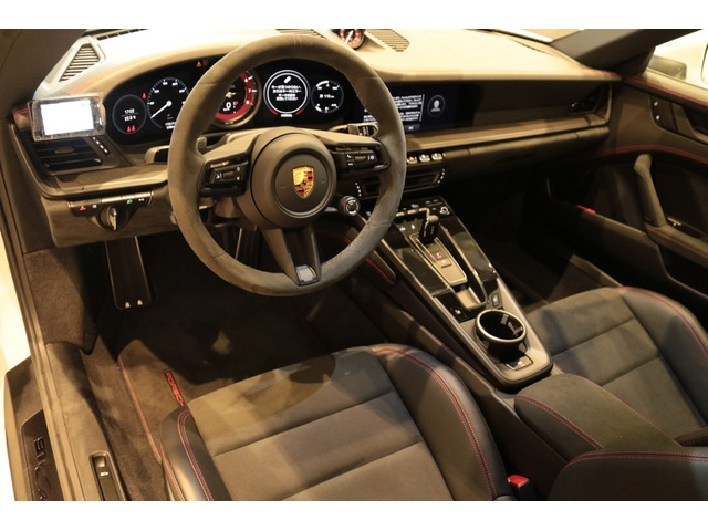 911カレラ GTS PDK