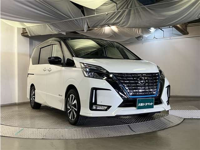 セレナ1.2 e-POWER ハイウェイスターV
