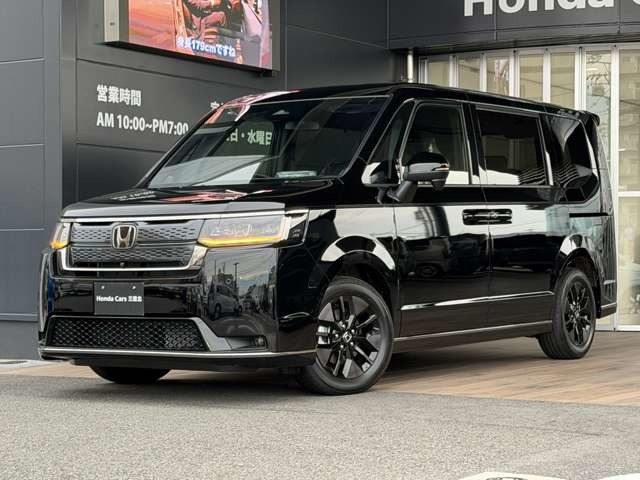 ステップワゴン2.0 e:HEV スパーダ 30周年特別仕様車