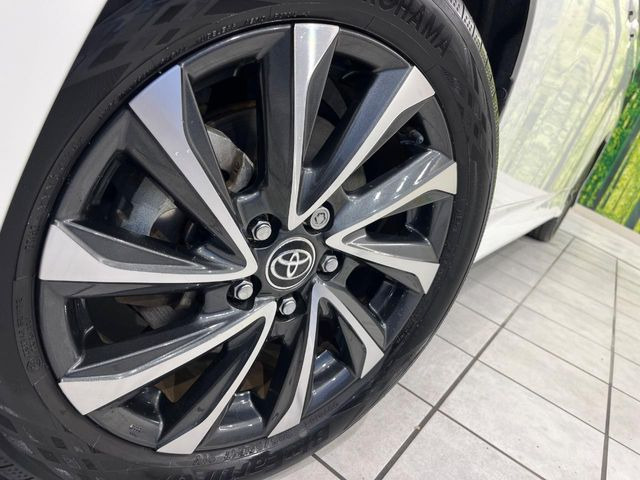 �y����17�C���`�A���~�z�C�[���z�O�ςɃ}�b�`���������A���~�z�C�[���𑕒����Ă���܂��B�e��ЊO�A���~�z�C�[����A�X�^�b�h���X�^�C�����戵�����Ă���܂��B���񂲑��k����������