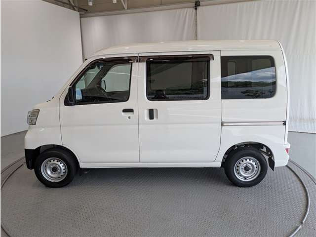 ハイゼットカーゴデラックス SAIII ハイルーフ