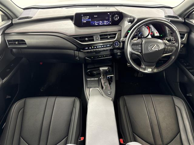 UX250h Fスポーツ